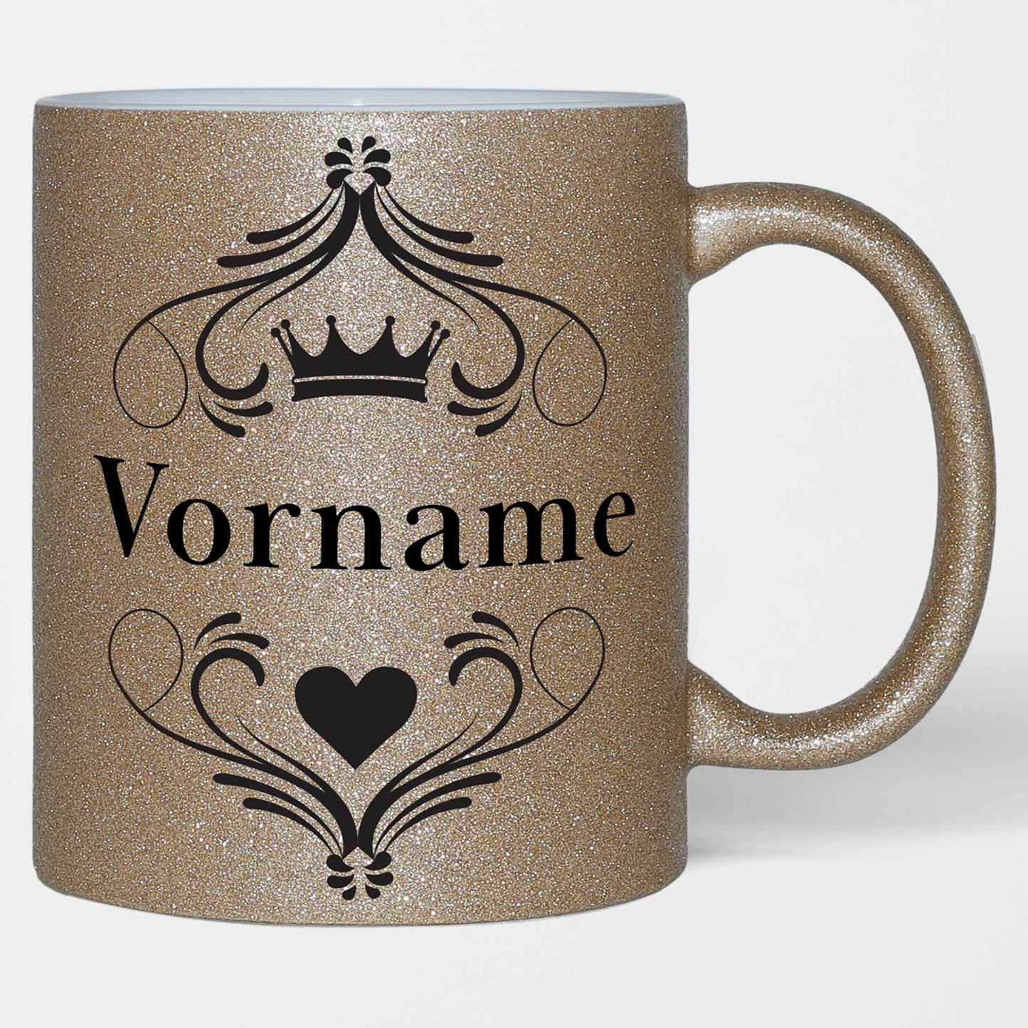 Goldene Glitzertasse mit Herz-Motiv, barocken Ornamenten und Krone, personalisierbar mit Wunschnamen.